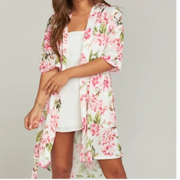 show me your mumu robe - Picture 3 of 7